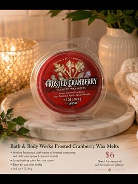 Bath & Body Works Frosted Cranberry Wax Melts - Red & Gold